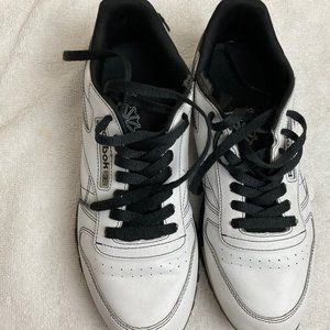 Size 9 Mens Reebok Classic Sneakers Athletic Shoes Spring Summer Unisex